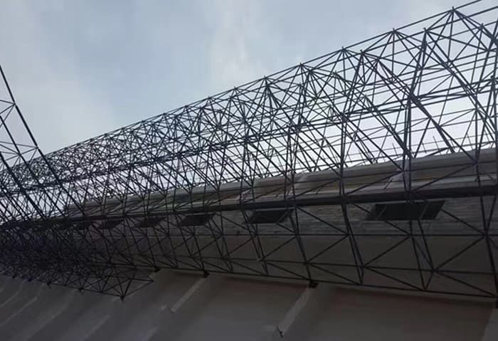  网架锥头车间